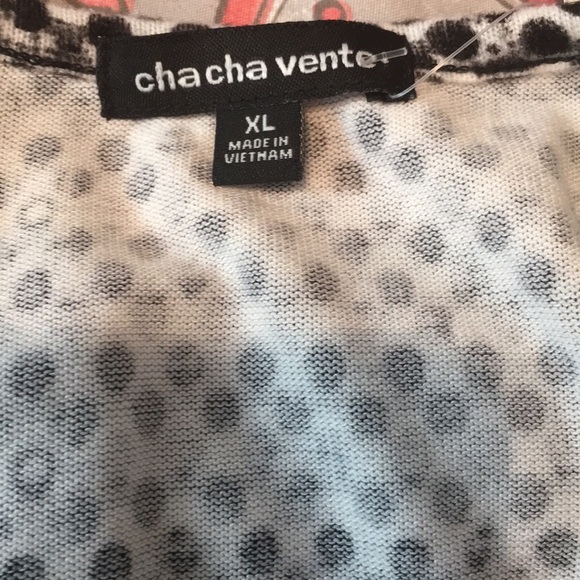 Chacha Vente Ladies Top - Picture 4 of 4